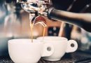 Il caffè al bar costa di più. Ma cosa stiamo pagando?